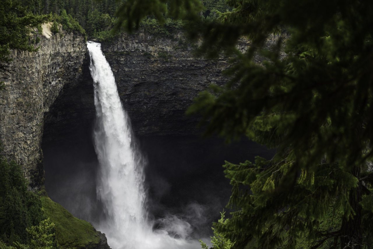 Helmken Falls Helmcken Falls / Tourism Wells Gray