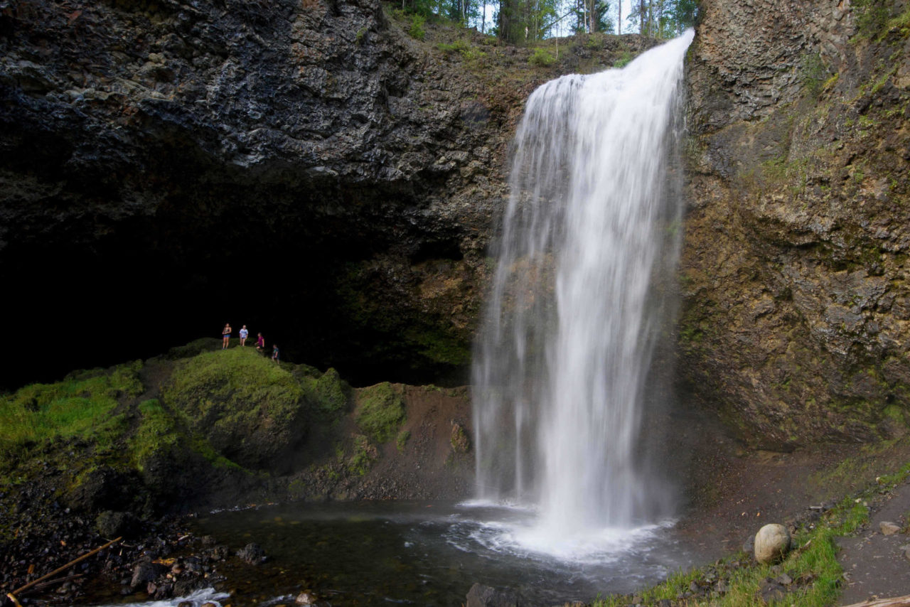 Moll Falls, Wells Gray Park, Clearwater, British Columbia, Canada Moul Falls / Kelly Funk