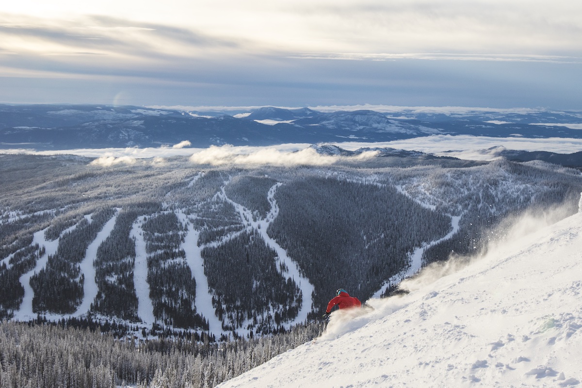 Downhill skiing at Sun Peaks Resort