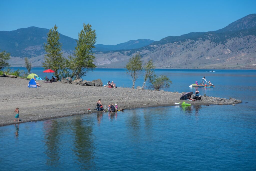 Bruker Marina on Kamloops Lake