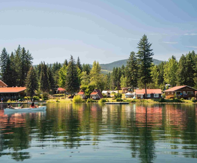 Dutch Lake Resort / Jonny Bierman