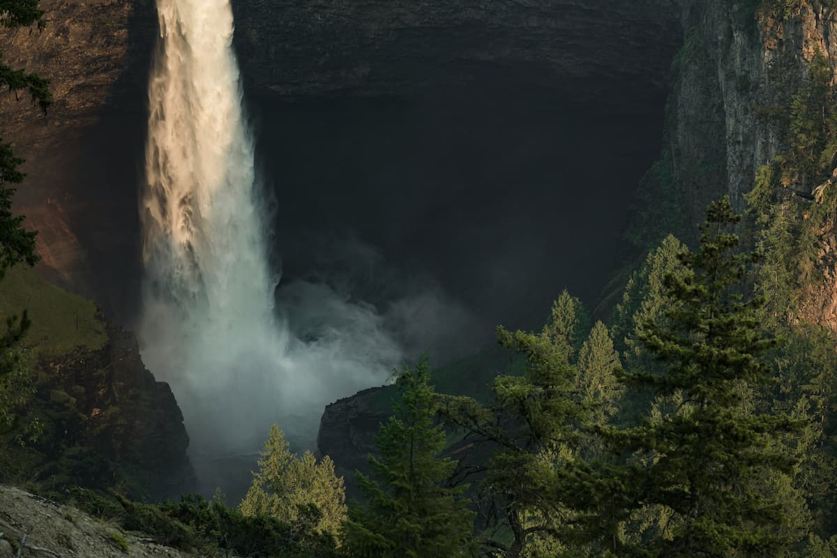 View of Helmcken Falls in Wells Gray Provincial Park in Clearwater